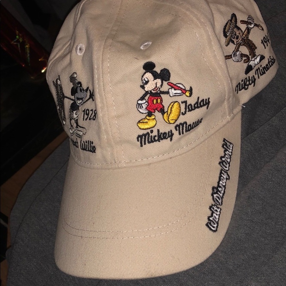 vintage Mickey Mouse hat!